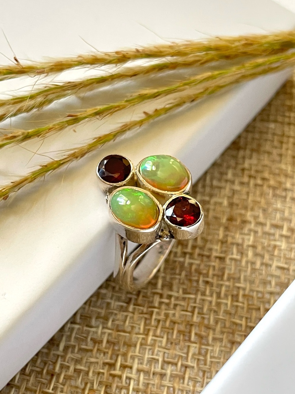 Natural Opal and garnet Ring in 925 Sterling Silver US:8